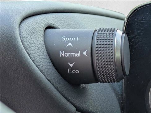 Used 2025 Lexus ES 300h w/ Technology Package FWD image 13