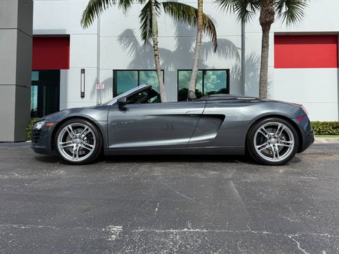 Used 2012 Audi R8 V8 AWD/4WD image 8