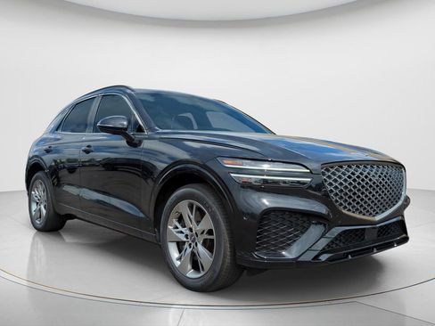 Used 2022 Genesis GV70 3.5T Sport w/ Sport Advanced Package AWD/4WD image 2