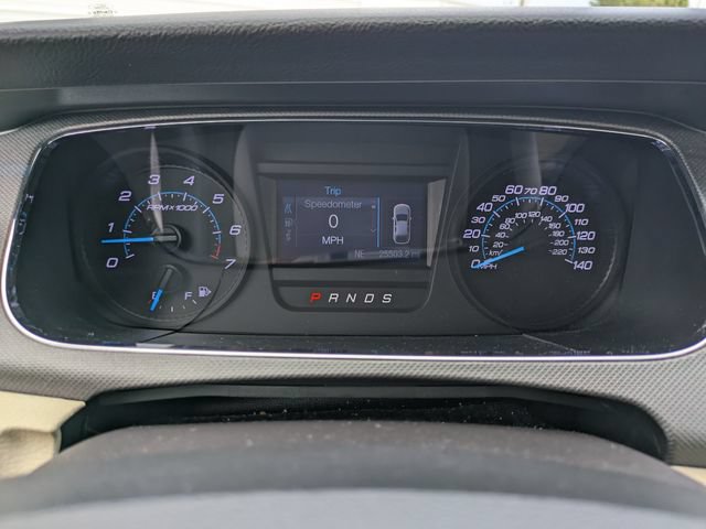 Used 2018 Ford Taurus SE FWD image 24