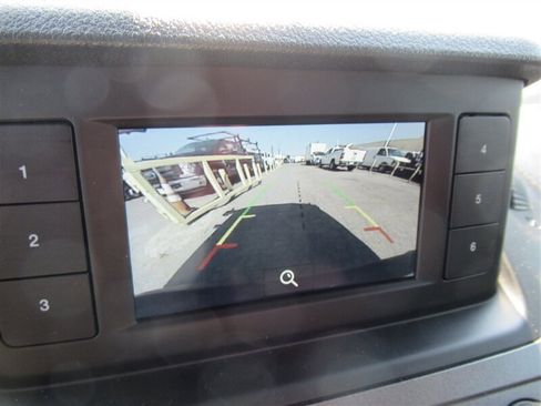 Used 2022 Ford Transit Connect XL image 30