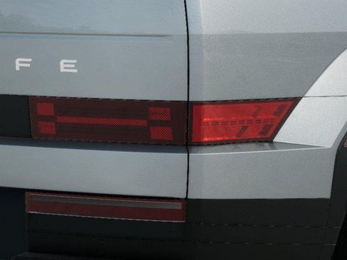 New 2027 Hyundai Santa Fe SE FWD image 10