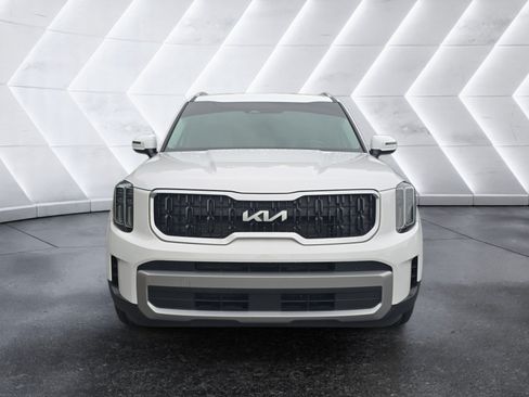 Used 2023 Kia Telluride EX FWD image 8