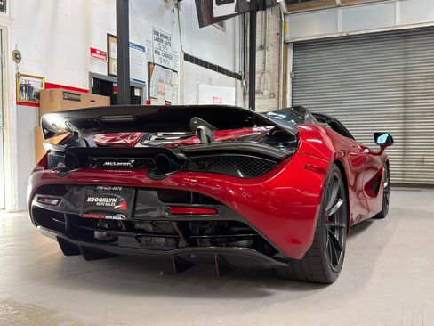 Used 2022 McLaren 720S Spider RWD image 7