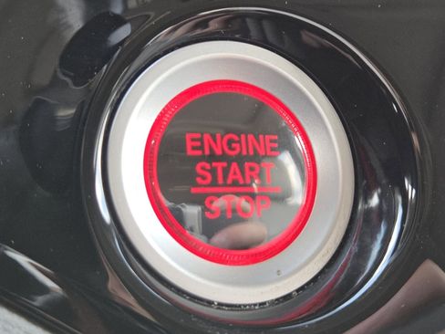 Used 2021 Honda Pilot Touring image 37