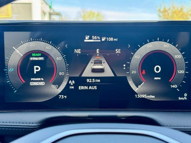 Used 2024 Nissan Ariya AWD image 23