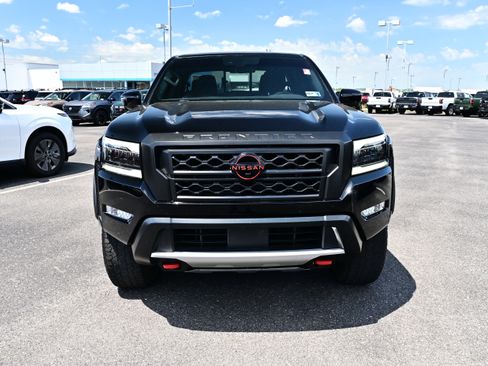 Certified 2023 Nissan Frontier PRO-4X w/ Pro Convenience Package AWD/4WD image 3