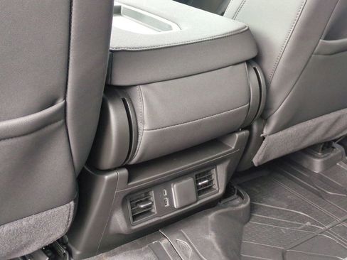 New 2026 Chevrolet Silverado 1500 LT w/ All Star Edition Plus AWD/4WD image 31