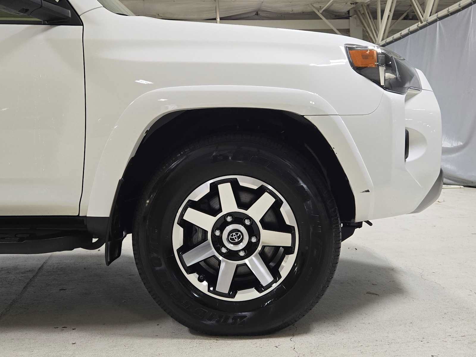 Used 2021 Toyota 4Runner TRD Off-Road Premium w/ Moonroof Package AWD/4WD image 9