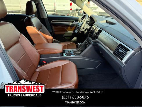 Used 2022 Volkswagen Atlas SE AWD/4WD image 9