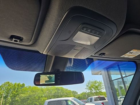 Used 2025 Mercedes-Benz Sprinter 2500 image 52