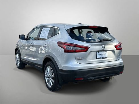 Used 2021 Nissan Rogue Sport S image 24