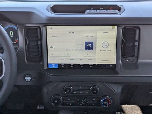 New 2025 Ford Bronco 4-Door image 18