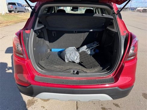 Used 2019 Buick Encore Preferred image 5
