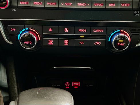 Used 2018 Kia Optima EX FWD image 11