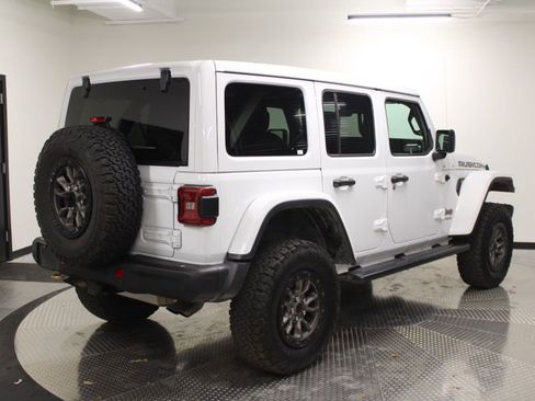 Used 2022 Jeep Wrangler Unlimited Rubicon w/ Trailer Tow Package image 7