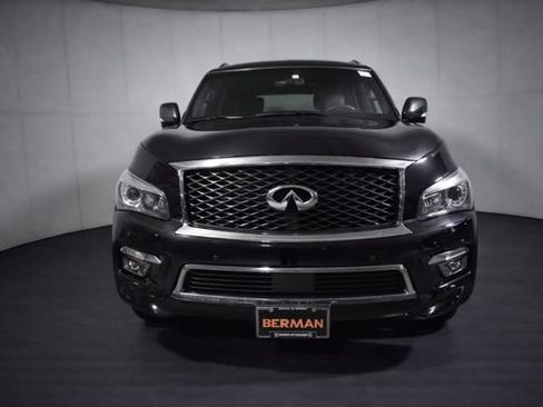 Used 2017 INFINITI QX80 Limited w/ All Season Package image 2