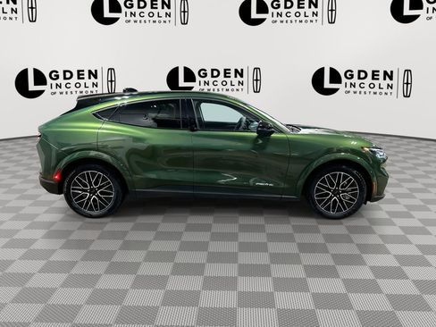 Used 2025 Ford Mustang Mach-E Premium image 9