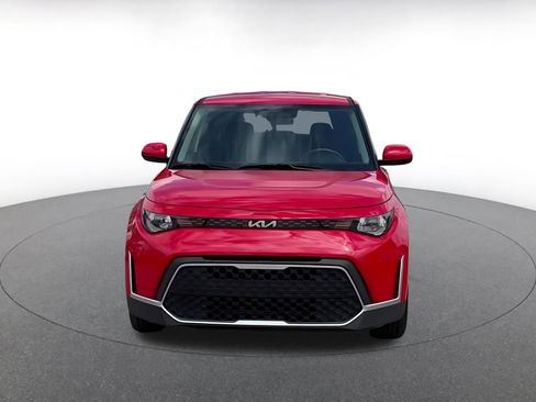 Used 2025 Kia Soul LX w/ LX Technology Package image 4