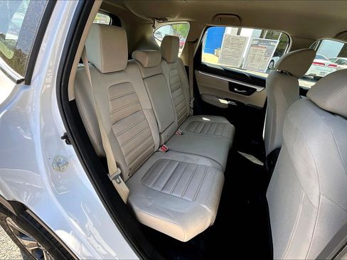 Used 2018 Honda CR-V LX image 28