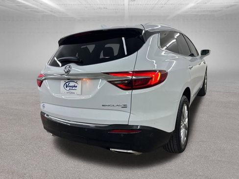 Used 2019 Buick Enclave Essence AWD/4WD image 13