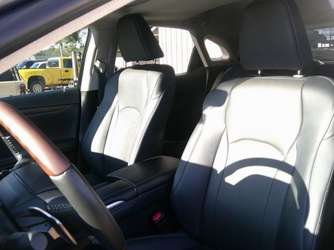 Used 2021 Lexus RX 350 FWD w/ Premium Package image 11