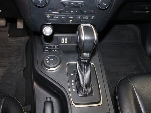 Used 2021 Ford Ranger XLT w/ Tremor Off-Road Package image 42