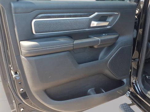 Used 2019 RAM 1500 Big Horn AWD/4WD image 14