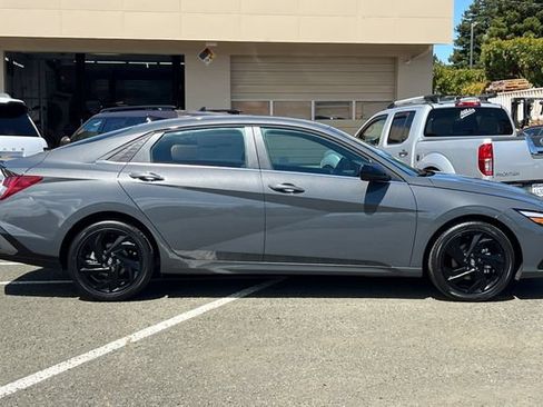New 2026 Hyundai Elantra SEL Sport Premium FWD image 5