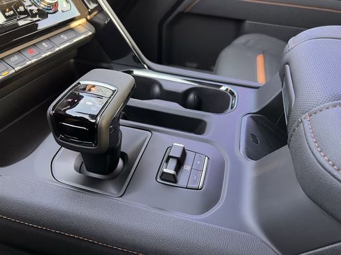 New 2026 GMC Sierra 1500 AT4 w/ AT4 Premium Package image 22