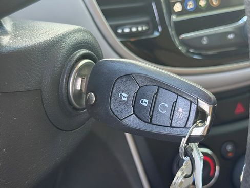 Used 2019 Chevrolet Trax LT w/ LPO, Cargo Package FWD image 26