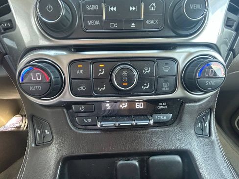 Used 2016 Chevrolet Tahoe LT RWD image 28