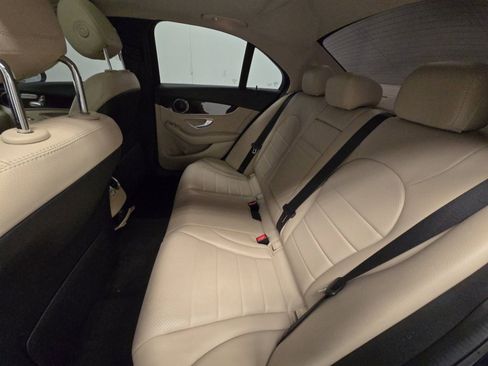 Used 2018 Mercedes-Benz C 300 Sedan w/ Premium Package image 21