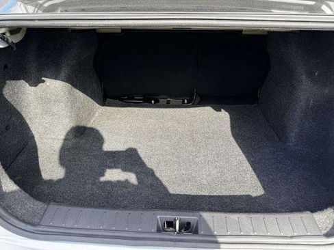 Used 2023 Nissan Versa SV FWD image 51