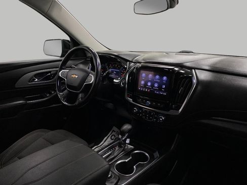 Used 2021 Chevrolet Traverse LT AWD/4WD image 19