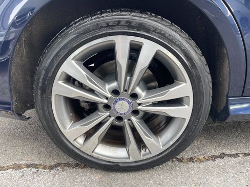 Used 2016 Mercedes-Benz E 350 E 350 4MATIC AWD 4dr Sedan image 15