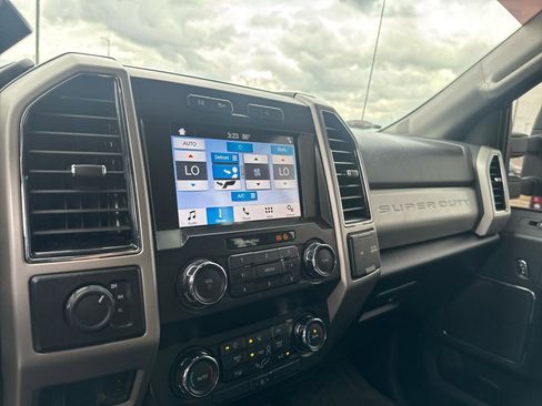 Used 2019 Ford F250 Lariat AWD/4WD image 11