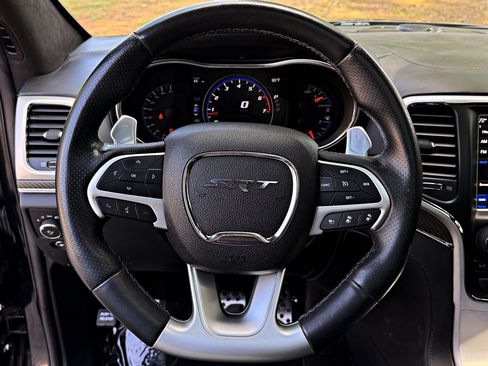 Used 2018 Jeep Grand Cherokee SRT AWD/4WD image 13