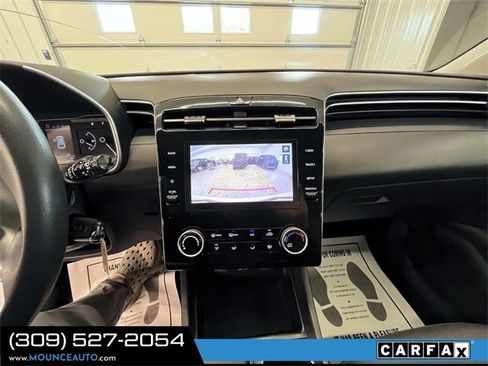 Used 2023 Hyundai Tucson SE image 21
