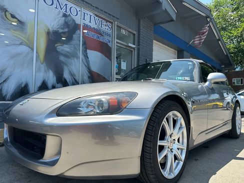 Used 2005 Honda S2000 image 7