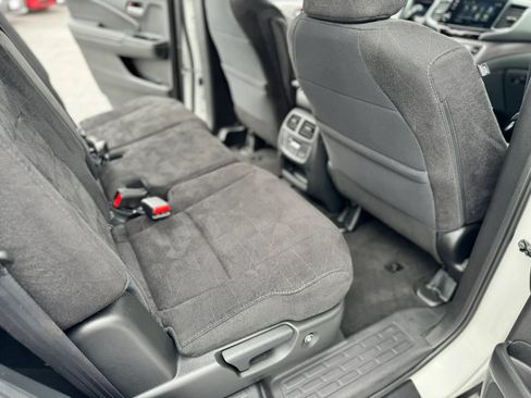 Used 2022 Honda Pilot Sport image 15