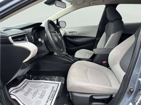 Used 2022 Toyota Corolla LE FWD image 10