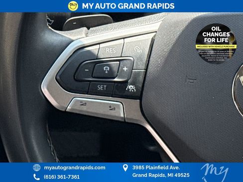 Used 2024 Volkswagen Atlas SE image 15