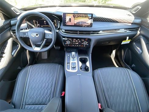 New 2026 INFINITI QX60 Autograph w/ Dark Cargo Package image 9