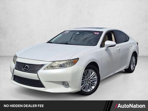Used 2013 Lexus ES 350 w/ Luxury Pkg FWD image 1