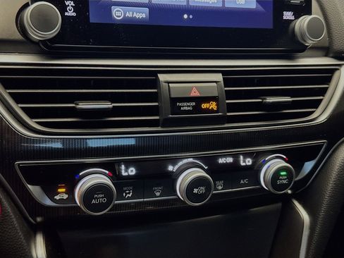 Used 2022 Honda Accord Sport image 12