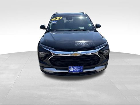 Used 2025 Chevrolet TrailBlazer LT AWD/4WD image 10