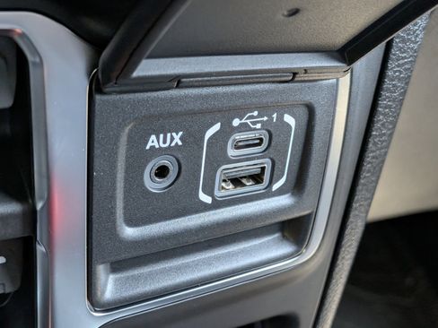 New 2026 Jeep Wrangler Unlimited Sahara AWD/4WD image 21