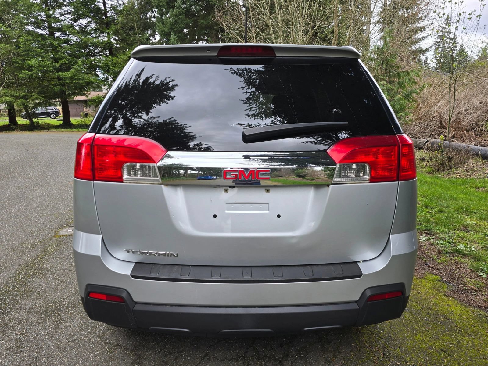 Used 2015 GMC Terrain SLE FWD image 4