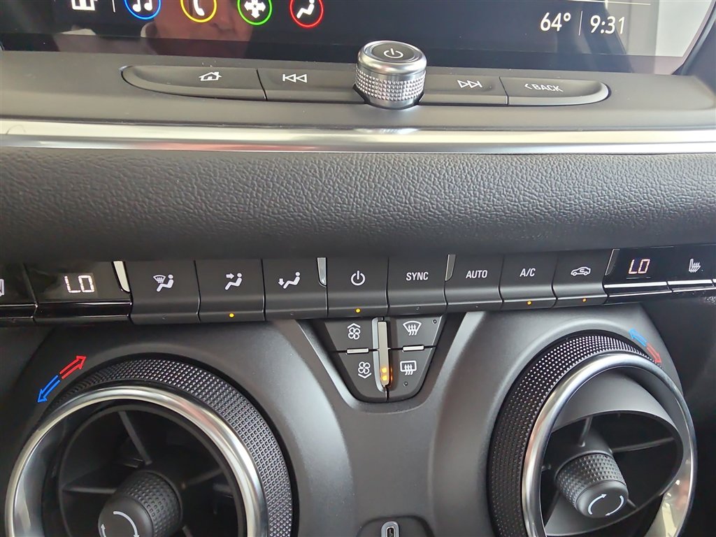 New 2026 Chevrolet Blazer LT w/ Midnight/Sport Edition AWD/4WD image 18